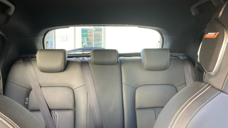 Nissan Juke 1.0 DiG-T 114 Tekna 5dr DCT Petrol Hatchback